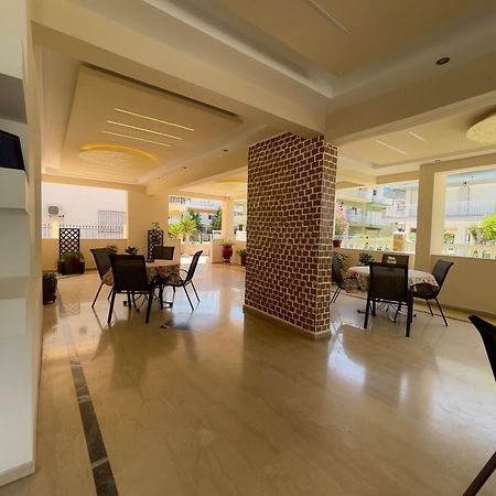 Niki Apartments Paralia Dionysiou Bagian luar foto