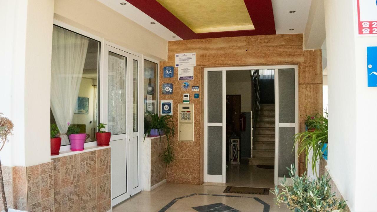 Niki Apartments Paralia Dionysiou Bagian luar foto