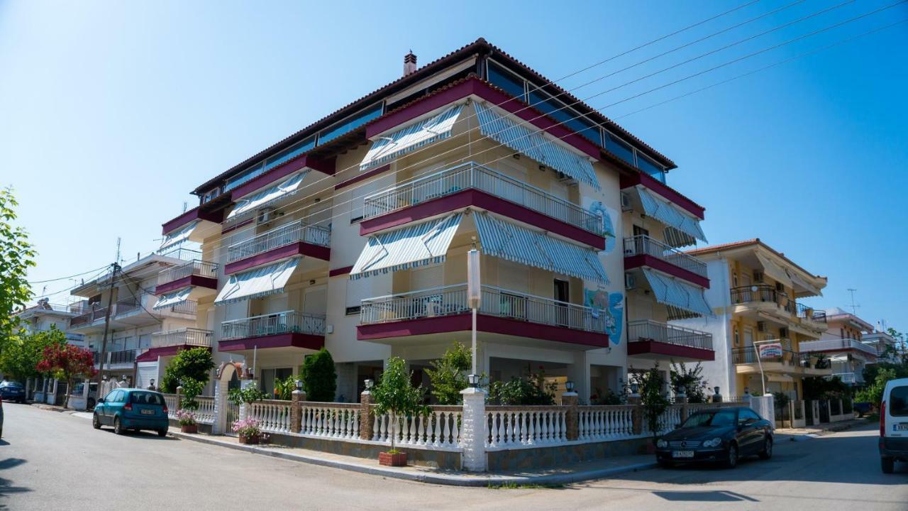 Niki Apartments Paralia Dionysiou Bagian luar foto